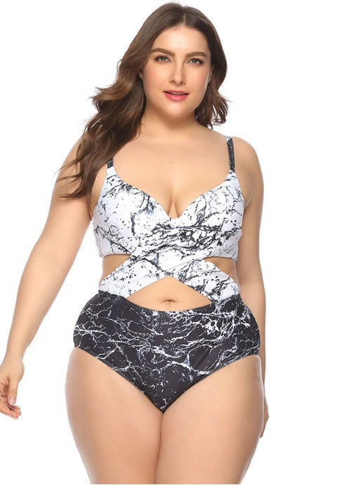 Plus Size Criss-cross Underwire One Piece Swimsuit